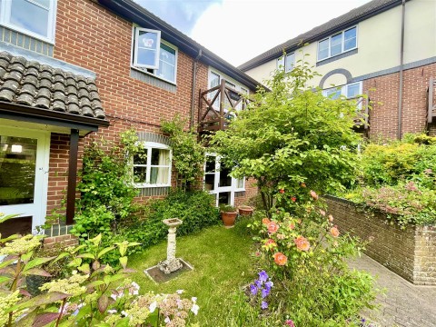 View Full Details for Henrietta Court, Marlborough Road, Swindon