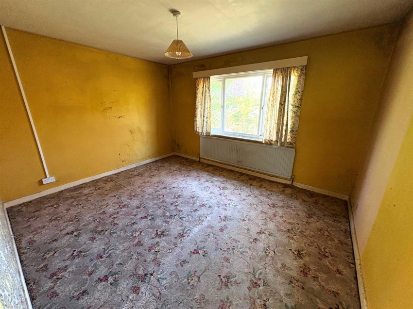 Images for The Crescent, Common Platt, Swindon