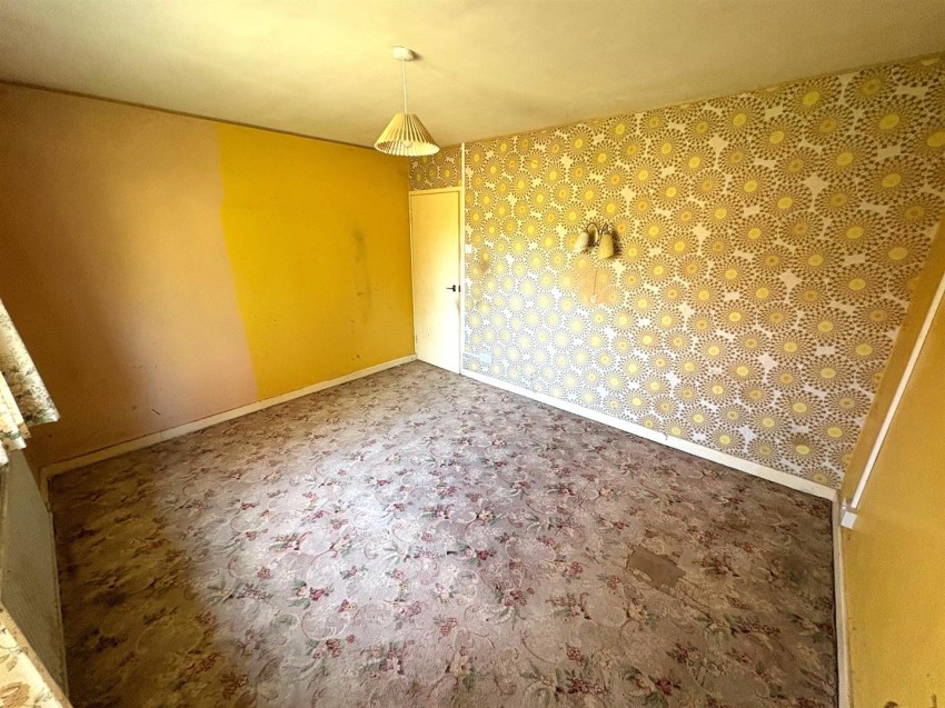 Images for The Crescent, Common Platt, Swindon