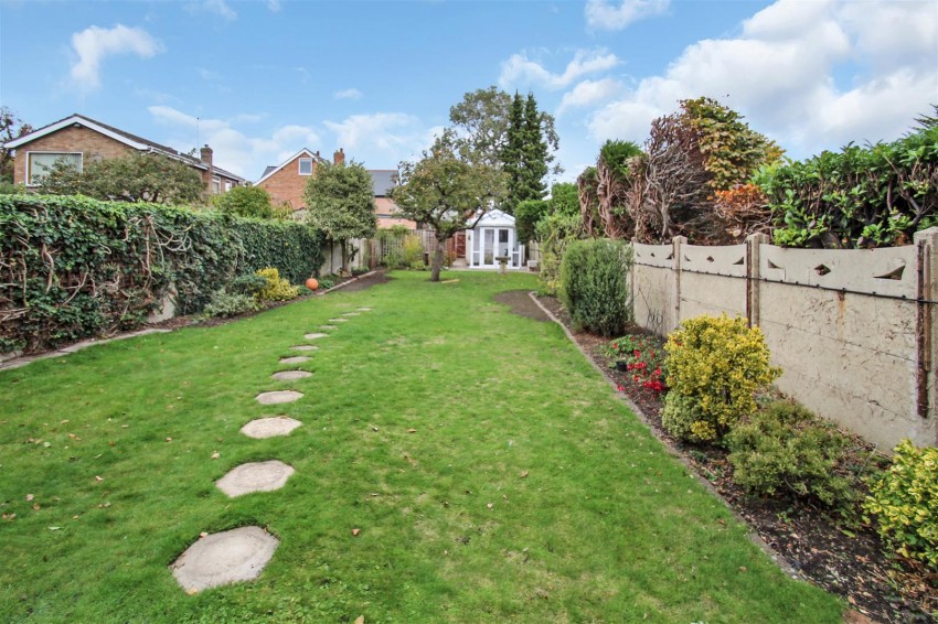 Images for Westlecot Road