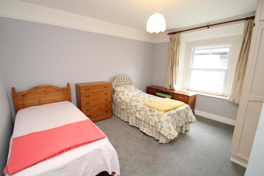 Images for Westlecot Road