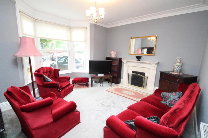 Images for Westlecot Road