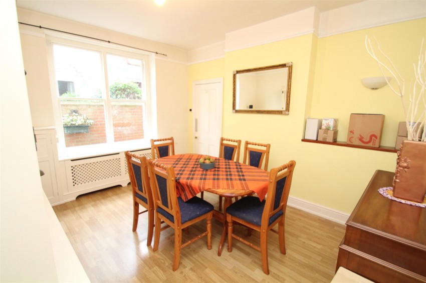 Images for Westlecot Road