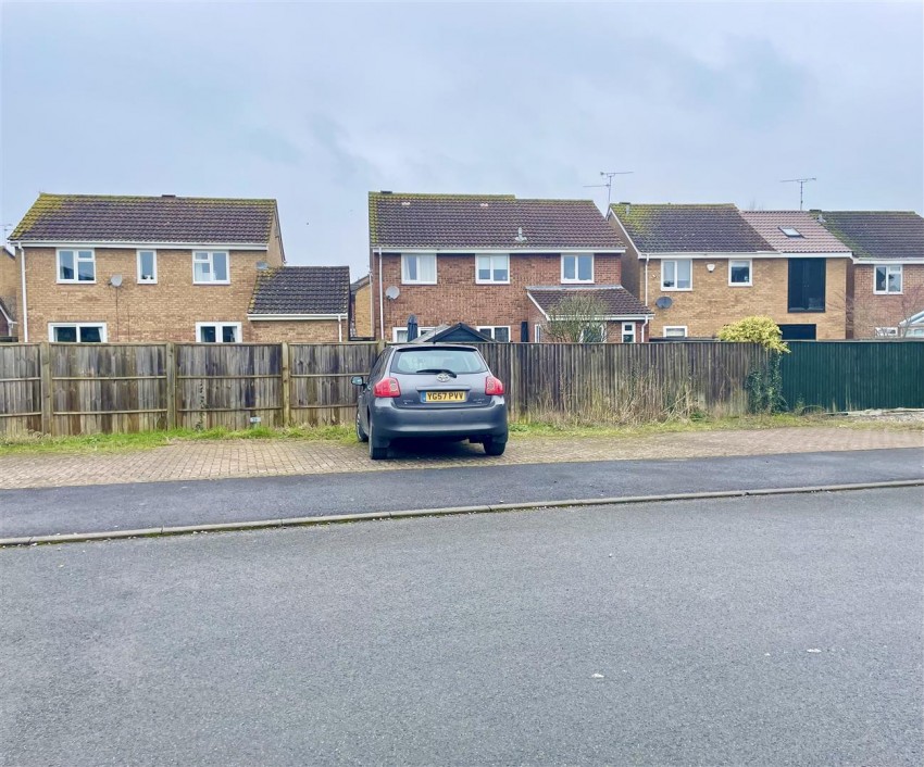 Images for Bowman Close, Stratton, Swindon