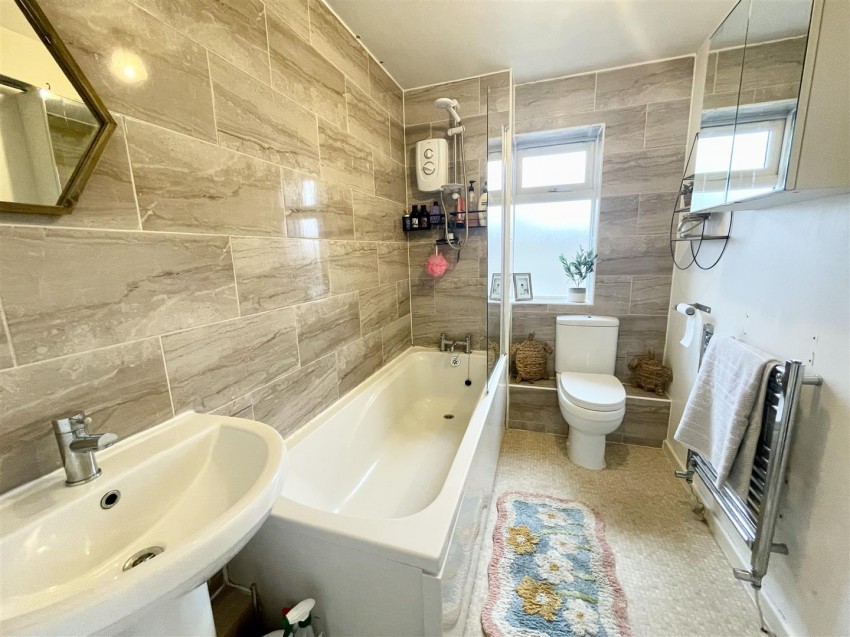 Images for Bowman Close, Stratton, Swindon