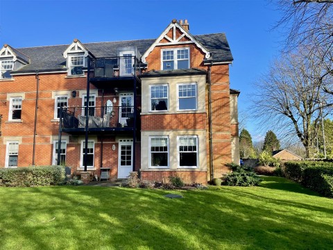 View Full Details for Belmont Crescent, Swindon