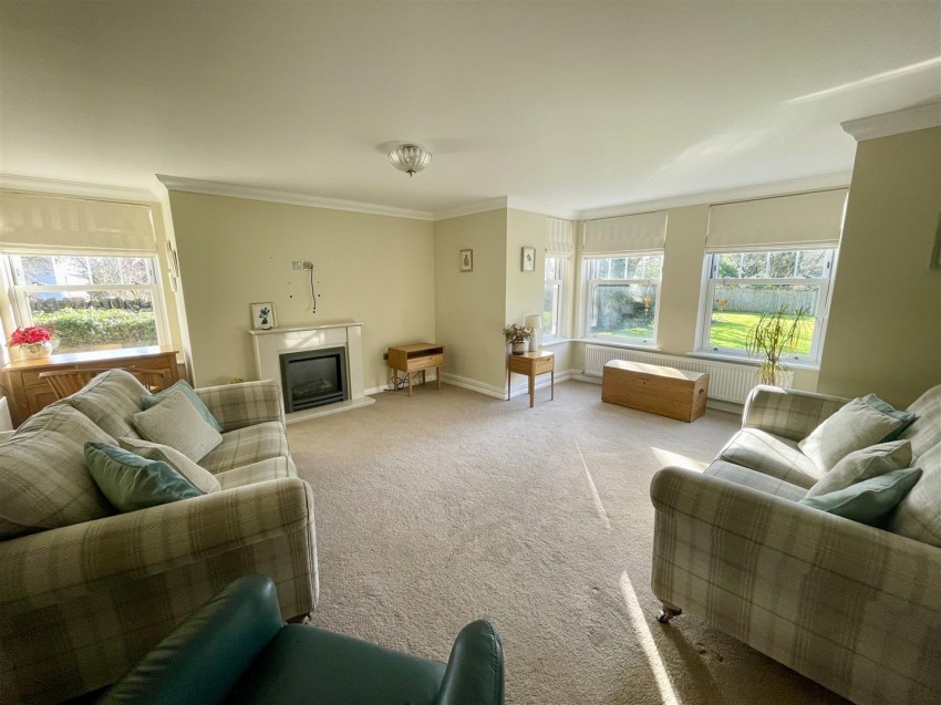 Images for Belmont Crescent, Swindon