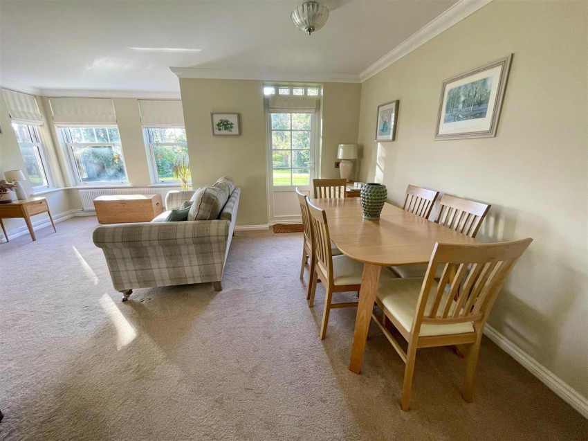 Images for Belmont Crescent, Swindon