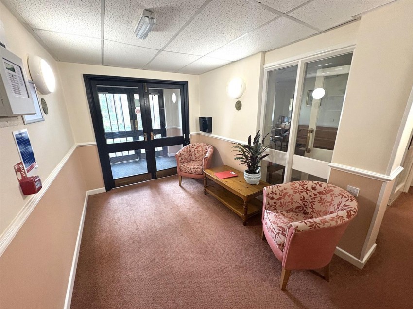 Images for Grovelands Avenue, Swindon