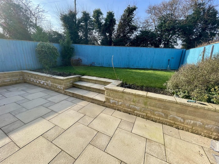 Images for Horseshoe Crescent, Peatmoor, Swindon