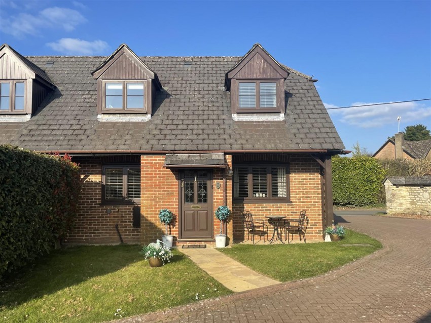 Images for Rickyard Cottages, Broad Hinton, Swindon