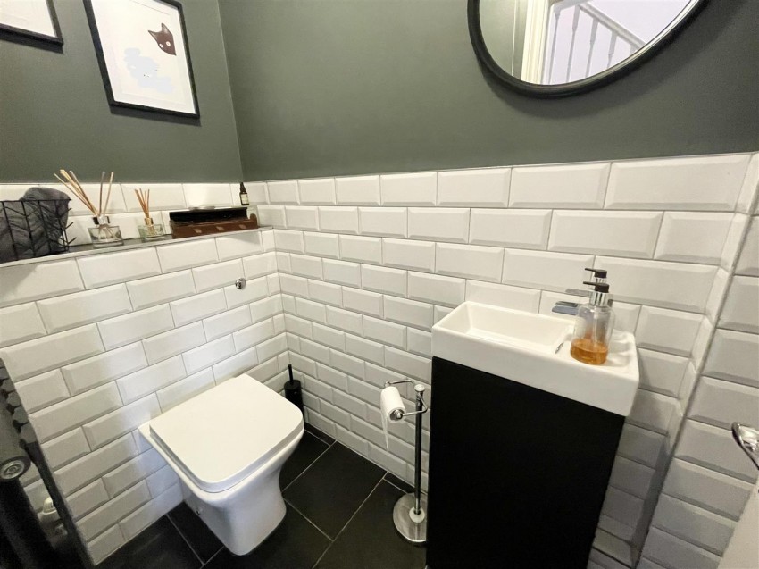 Images for Pilton Close, Nine Elms, Swindon