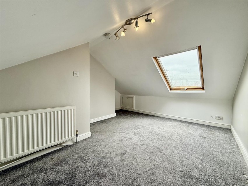 Images for York Road, Swindon