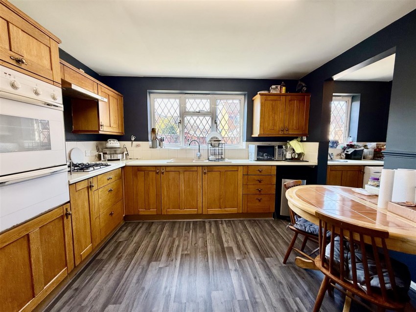 Images for Briar Fields, Swindon