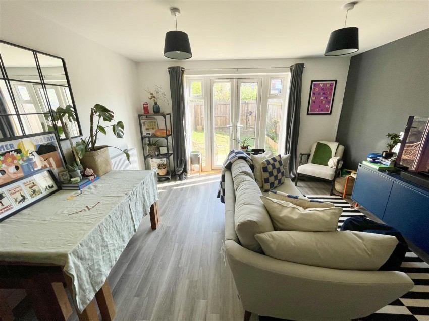 Images for Homeleaze, Swindon