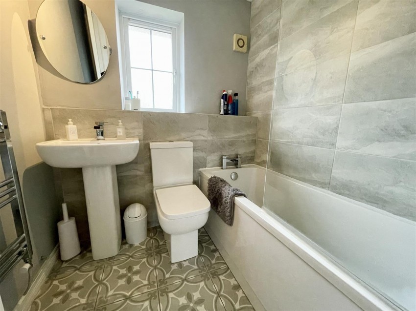 Images for Redbridge Close, Rushey Platt, Swindon