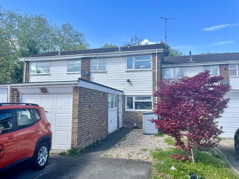 Peregrine Close, Swindon