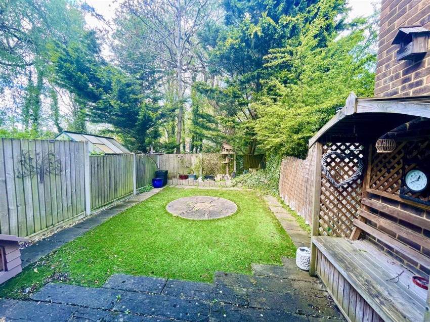 Images for Peregrine Close, Swindon