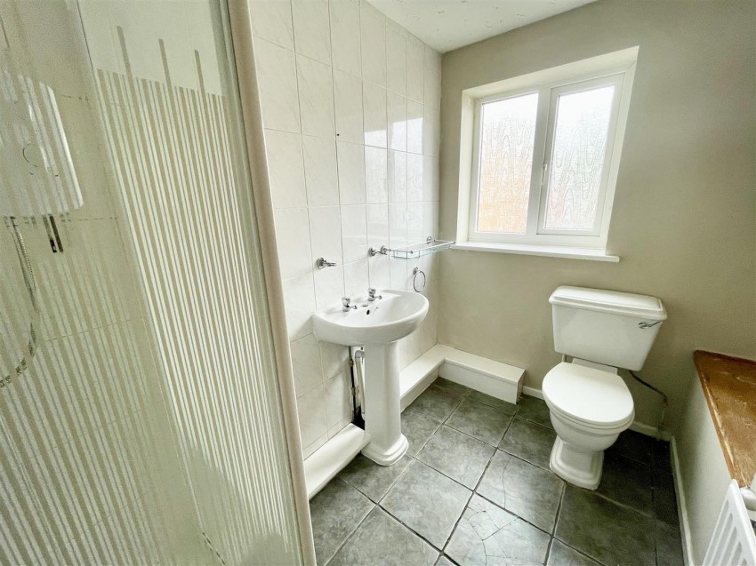 Images for White Edge Moor, Swindon