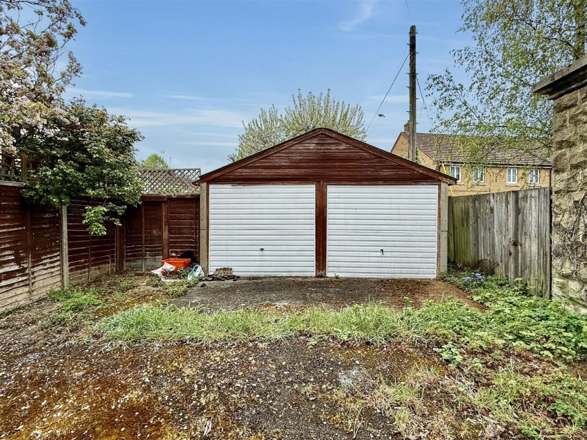 Images for Shrivenham Road, Swindon