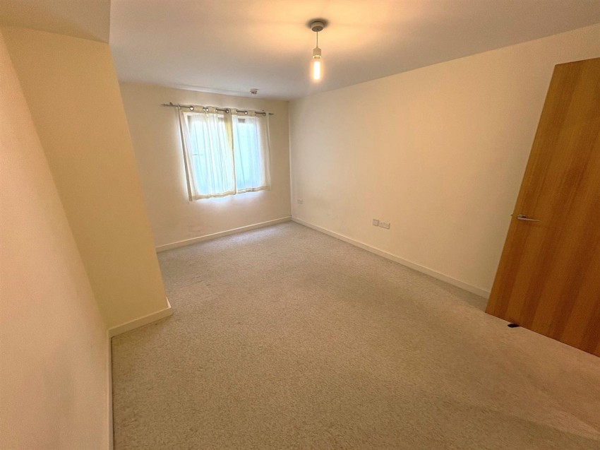 Images for Paramount, Beckhampton Street, Swindon