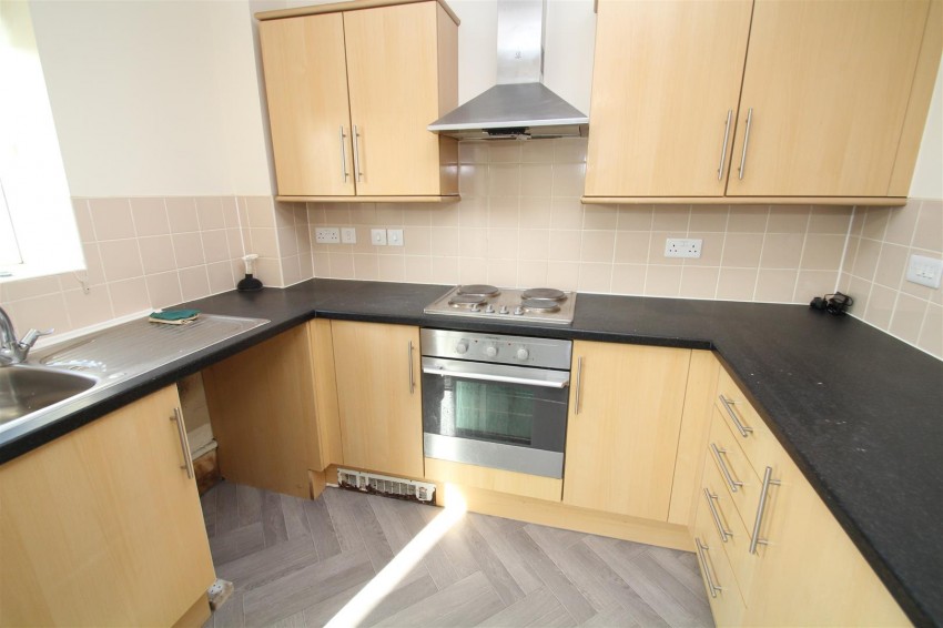 Images for Towpath Gardens, The Moorings, Swindon