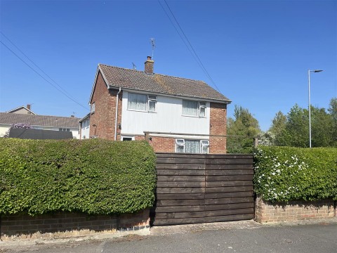 View Full Details for Shaftesbury Avenue, Swindon