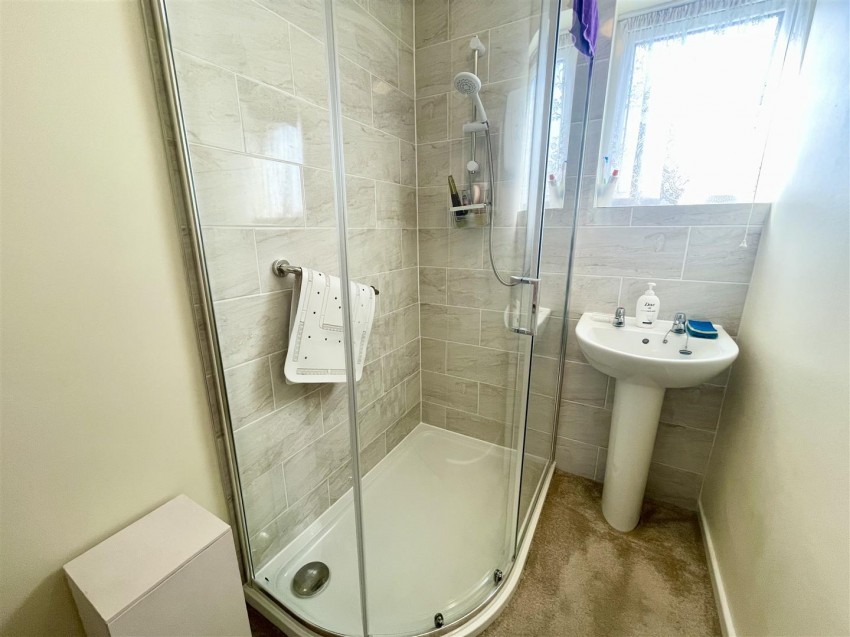 Images for Shaftesbury Avenue, Swindon