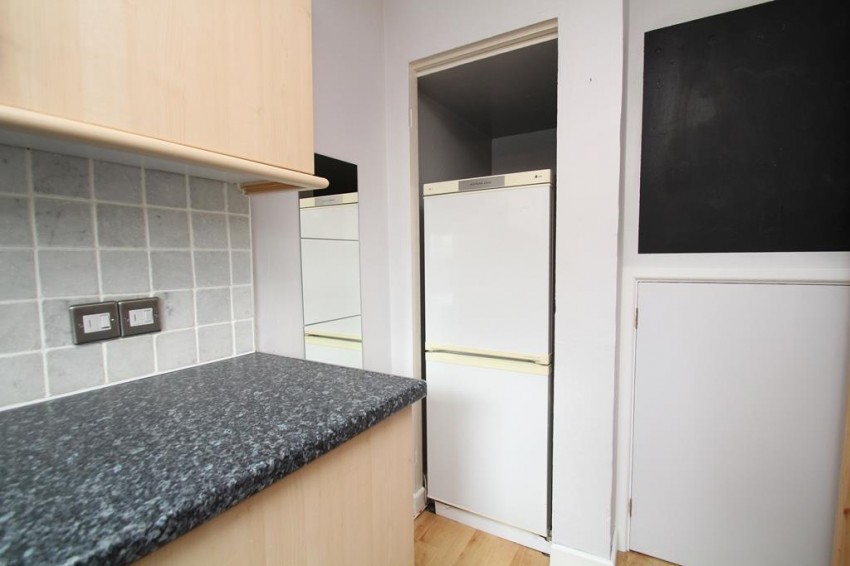 Images for Farriers Close, Swindon