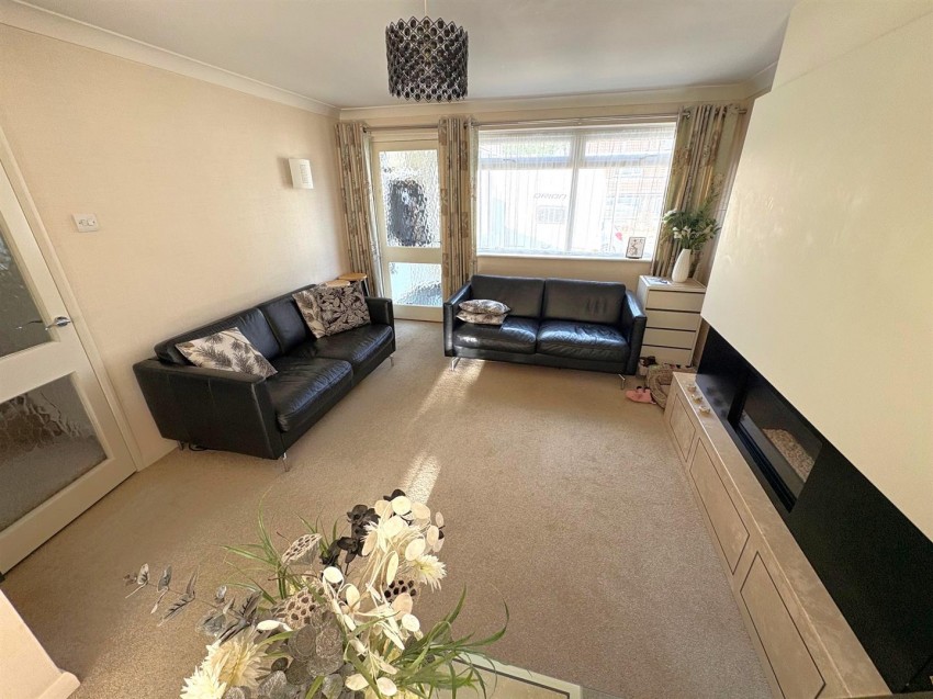 Images for Compton Close, Eldene, Swindon