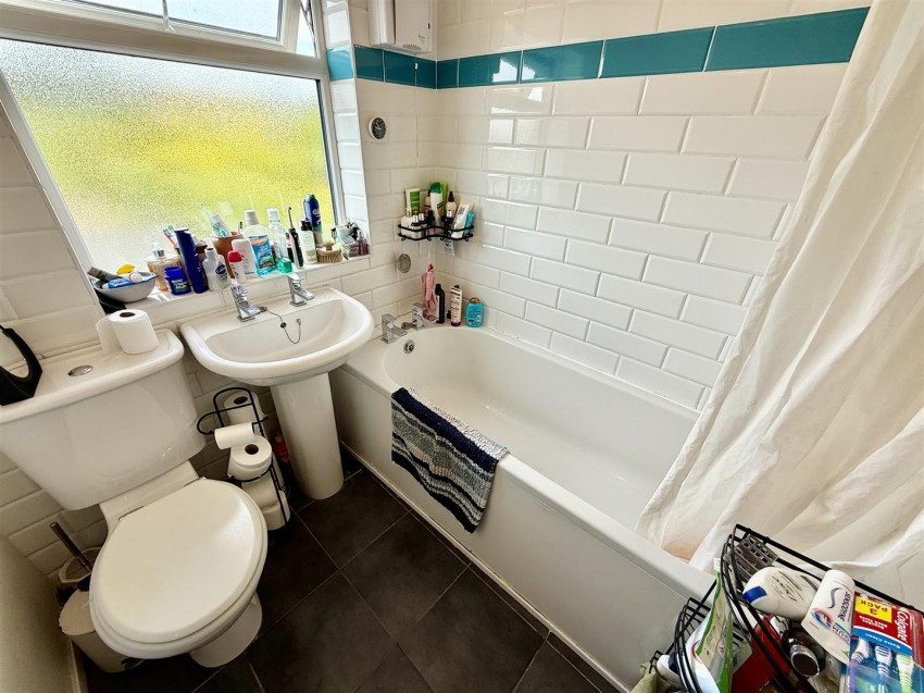 Images for Norton Grove, Old Walcot, Swindon