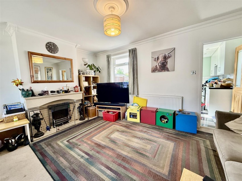 Images for Norton Grove, Old Walcot, Swindon