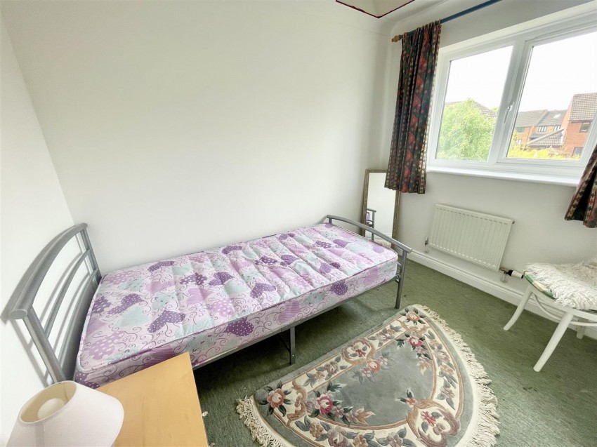 Images for Sword Gardens, Rushey Platt, Swindon