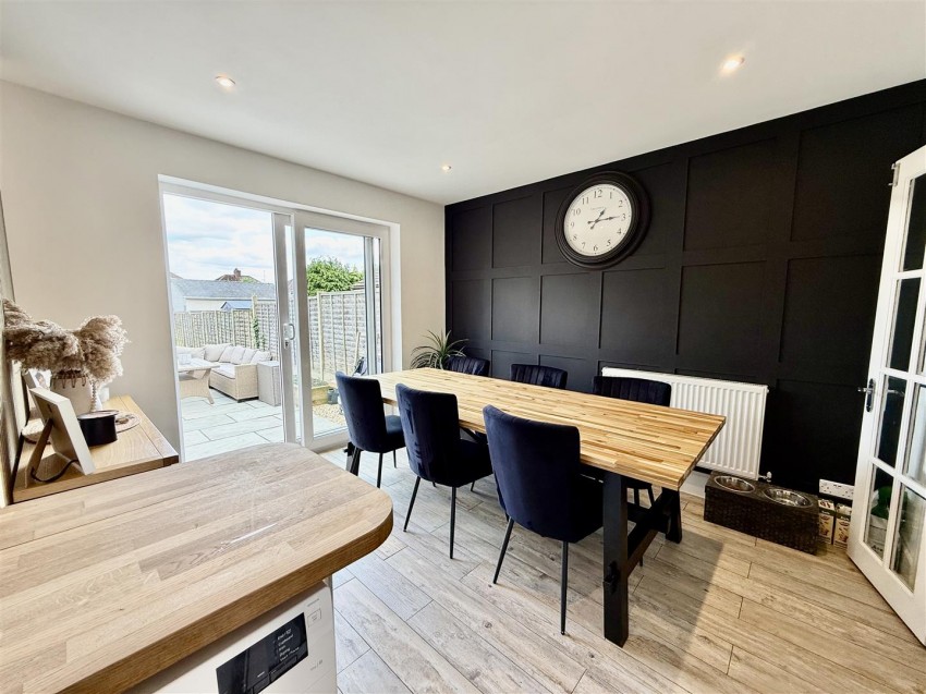 Images for Vicarage Road, Swindon