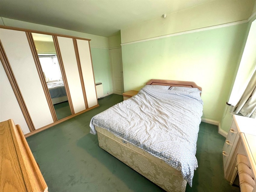 Images for Queens Drive, Swindon