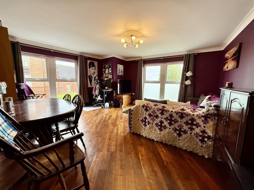 Images for Chain Court, Old Town, Swindon