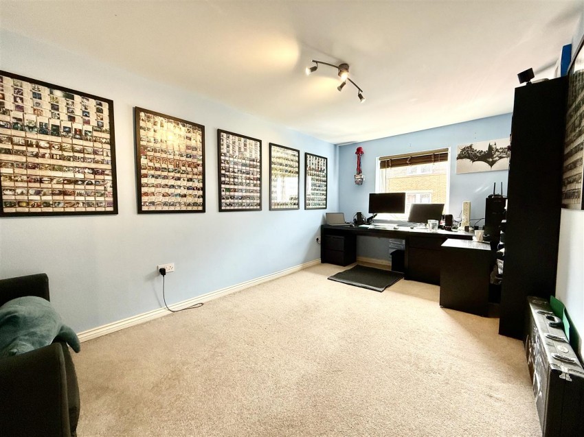 Images for Chain Court, Old Town, Swindon