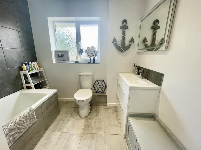 Images for Kingscote Close, Nine Elms, Swindon