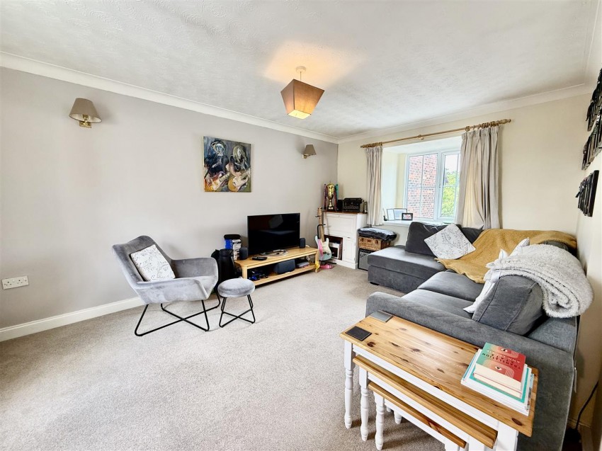 Images for Dewell Mews, Swindon