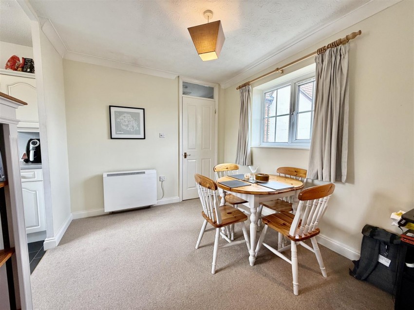 Images for Dewell Mews, Swindon