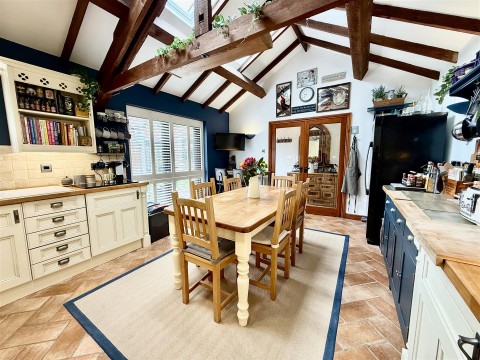 View Full Details for St Peters Cottages, Broad Hinton