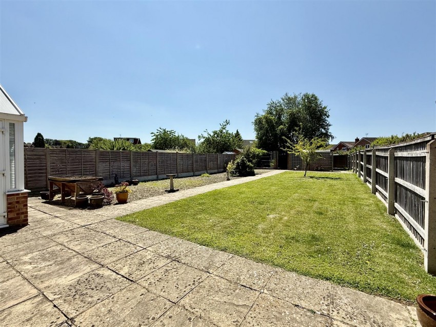 Images for Cambridge Close, Swindon