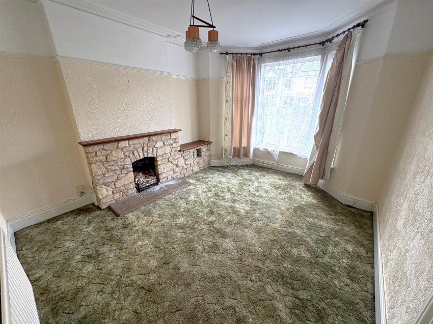 Images for County Road, Swindon