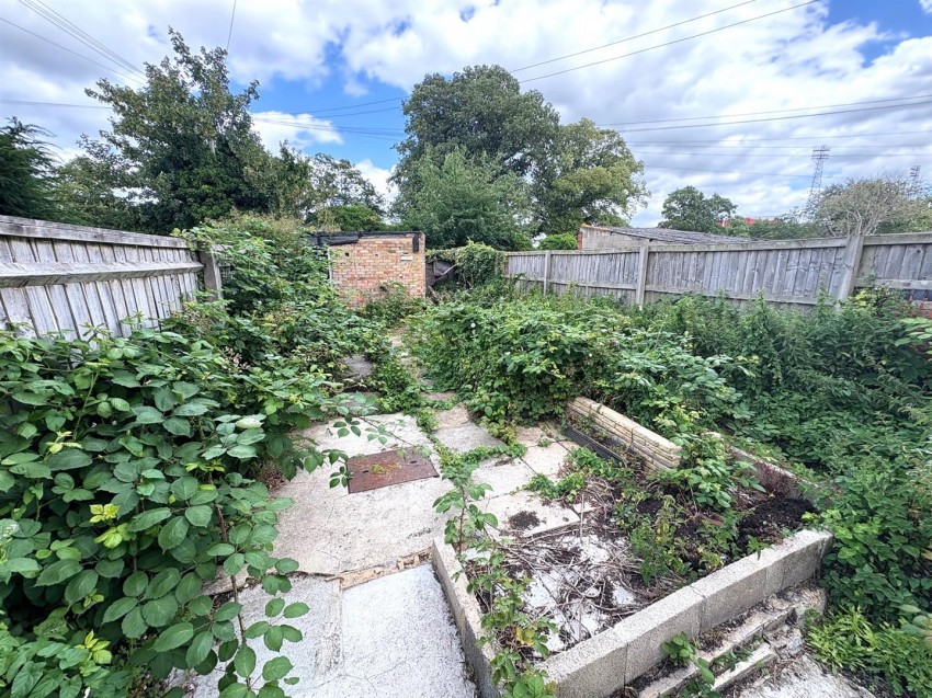 Images for County Road, Swindon