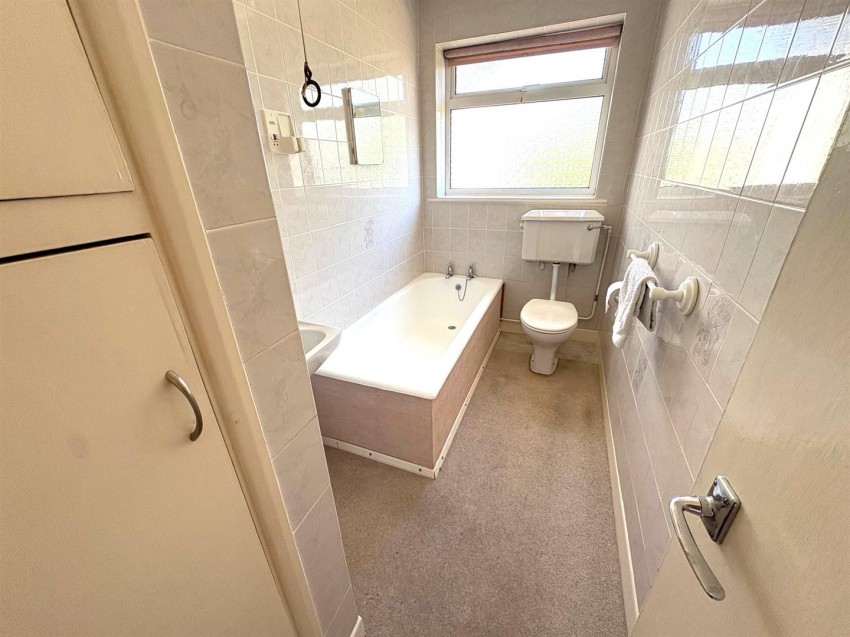 Images for Beverstone Grove, Lawns, Swindon