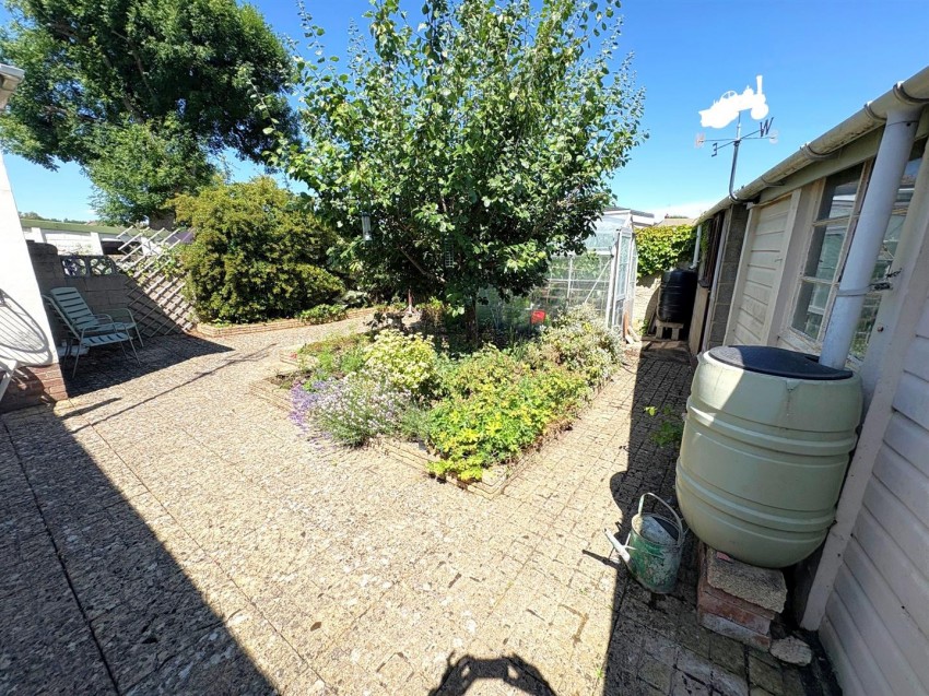 Images for Beverstone Grove, Lawns, Swindon
