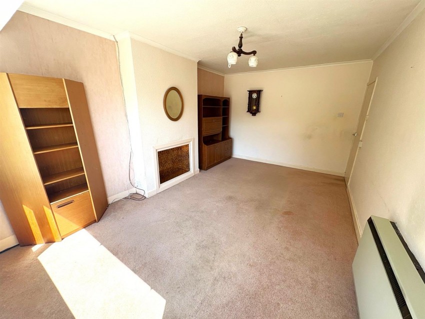Images for Beverstone Grove, Lawns, Swindon