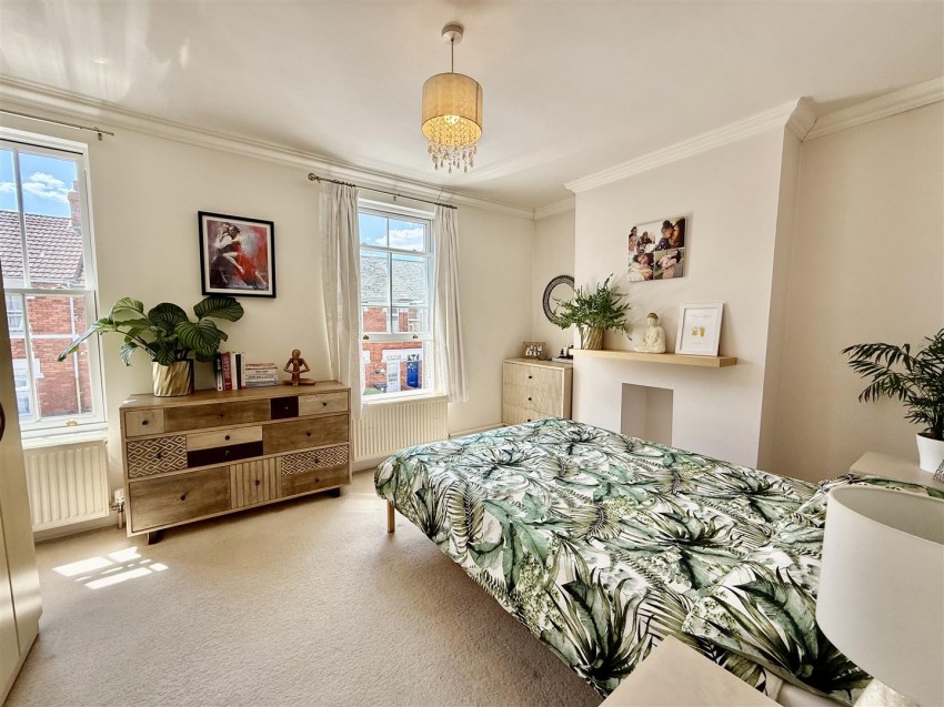Images for Montagu Street, Swindon