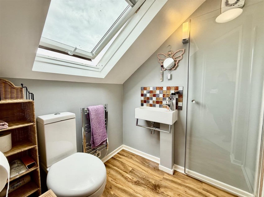 Images for Barcelona Crescent, Wroughton, Swindon