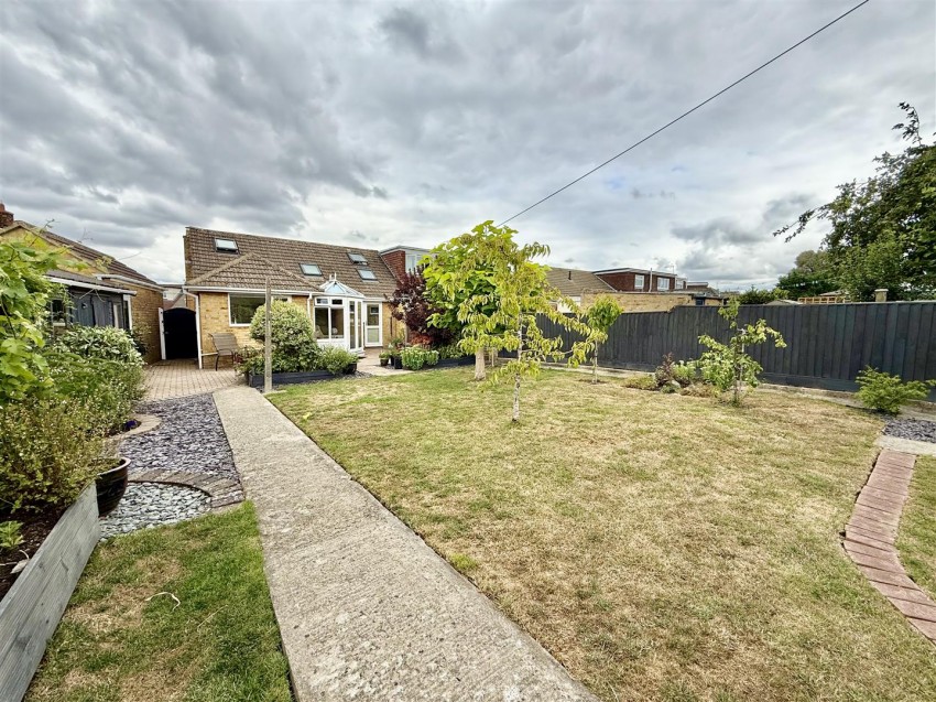 Images for Barcelona Crescent, Wroughton, Swindon